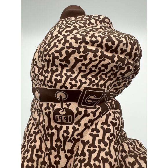 Carved Ceramic Bulldog Puppy Figurine with Brown Dog Biscuit Pattern 7” Signed - Picture 5 of 13
